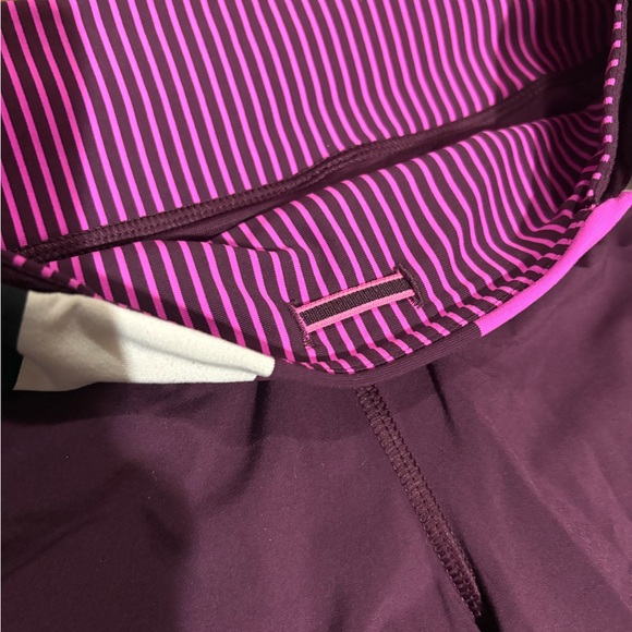 Lululemon Shorts. Size 6. No size tag. Great condition. - Picture 3 of 9